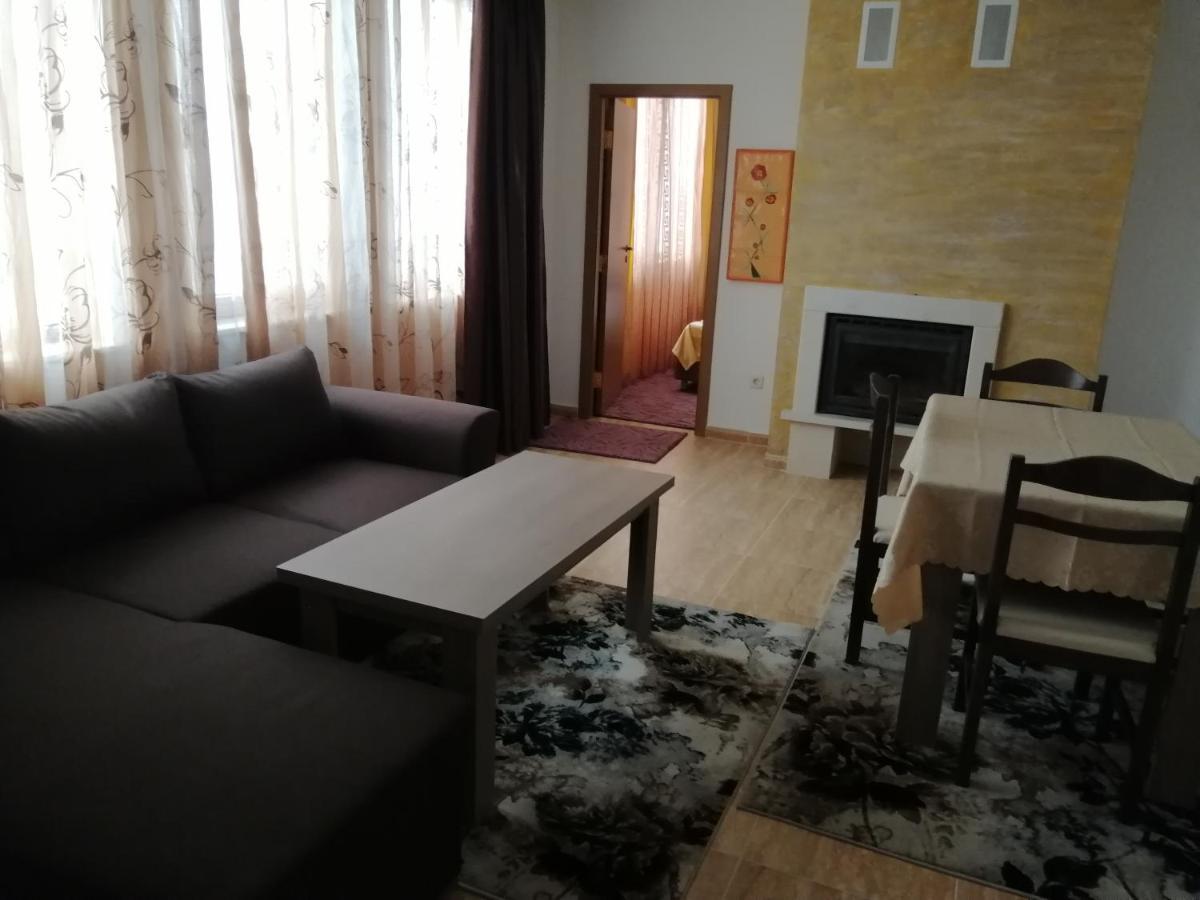 Grand Monastery Apartment ''White Tale'' 潘波洛沃 外观 照片
